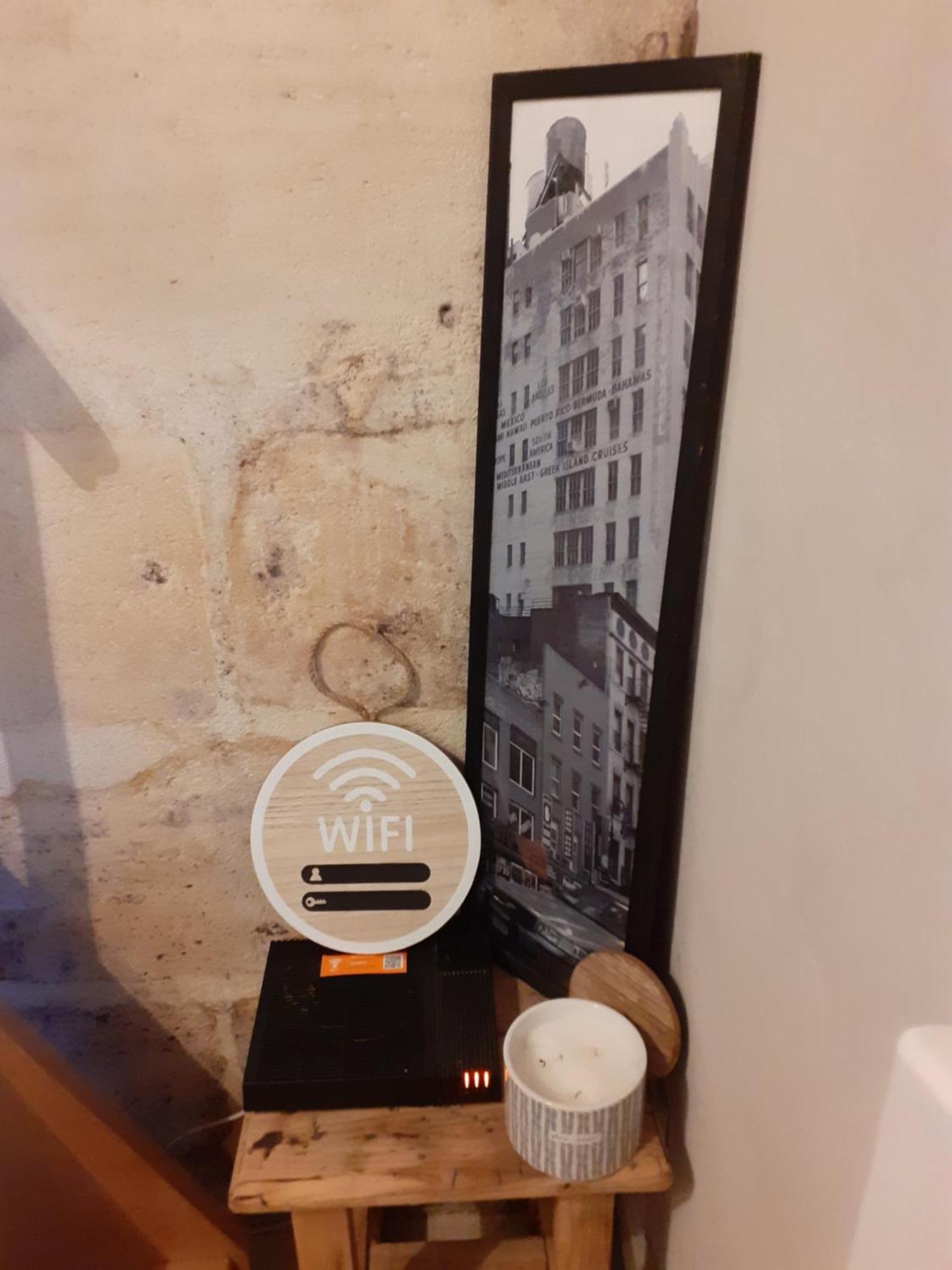 Joli petit loft dans échoppe pierre centre-ville Bordeaux Extérieur photo